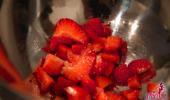 Amerikanischer Käsekuchen mit Erdbeeren