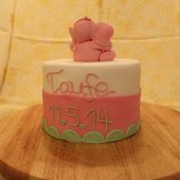 Tauftorte mit Figur