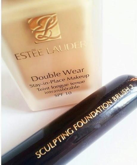 Estee' Lauder Double Wear Foundation & Skulpting Foundation Brush [Review]