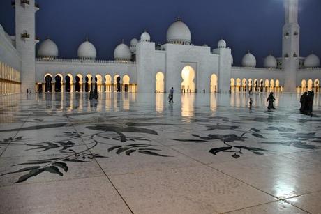 travel_abu_dhabi_grand_mosque_6