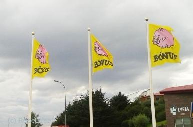 Bonus-Flaggen mit Sparschweinchen, Foto (c) ReiseLeise