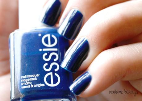 [Lacke] essie - style cartel / dress to kilt LE