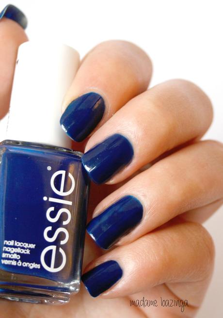 [Lacke] essie - style cartel / dress to kilt LE