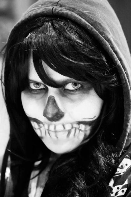 Halloween Makeup Skeleton