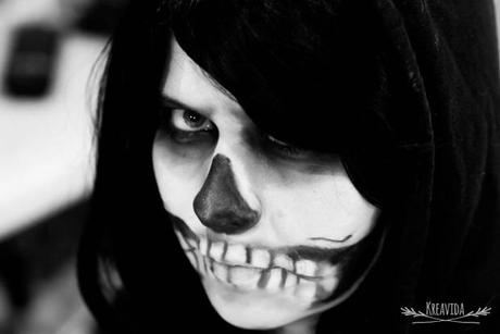 Skelett Halloween Makeup