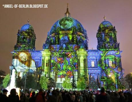 [explores...] Berlin: Festival of Lights 2014