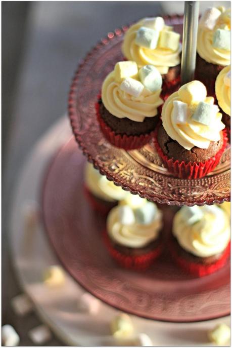 Mini-Cupcakes mit Marshmellows oder: Heute vor einem Jahr...