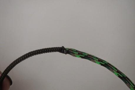 Eine kleine Danksagung und ein DIY über die angesagten Paracord Armbänder