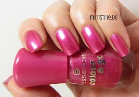 Girls Night Out (ESSENCE, Colour & Go Nail Polish)