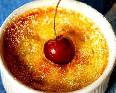 Clafoutis mit Kirschen [Mit diesem Dessert ist garantiert gut Kirschen essen]