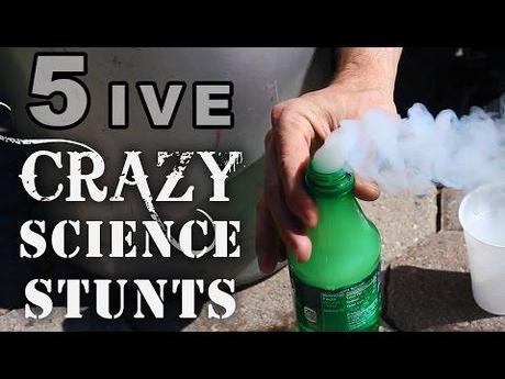 5 Experimente die die Wissenschaft cool aussehen lassen