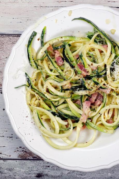 [Low Carb] Zucchini-Nudeln (Zoodles) mit Carbonara-Sauce