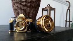 Goldene Nikon DF Kamera von Brikk