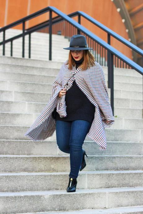 OUTFIT | A Scarf Or A Cape? That Is The Question.