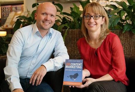 Das Erstlingswerk „Lean Content Marketing – Gross Denken. Schlank Starten.“ von Sascha Tobias von Hirschfeld und Tanja Josche liefert Tipps & Tricks für den Einstieg ins B2B Content Marketing.