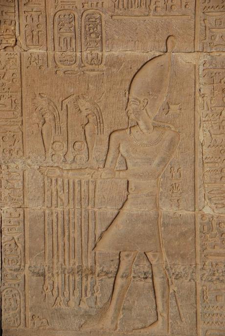06_Relief-Pharao-Doppeltempel-Kom-Ombo-Nilkreuzfahrt-Nil-Aegypten