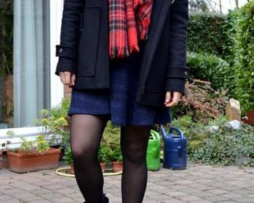 Outfit: Cozy Cardigan und Kleid.
