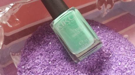 Review & Swatch: KIKO Nailpolish - Nuance 526 Mint