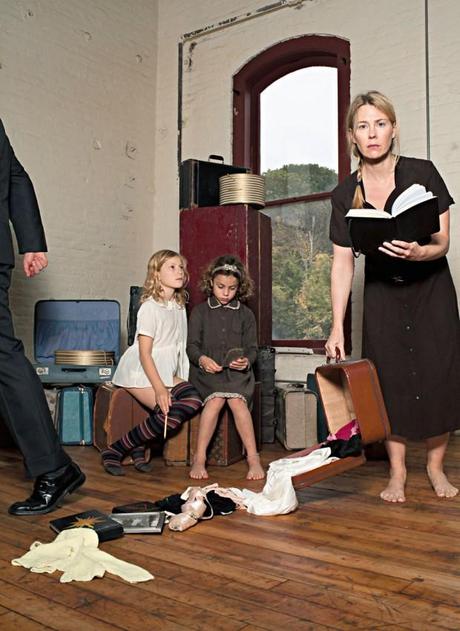 Domestic Bliss: Schräge Familienfotos von Susan Copich