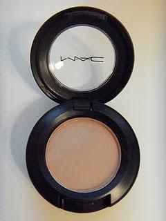 MAC Eye Shadow Arena