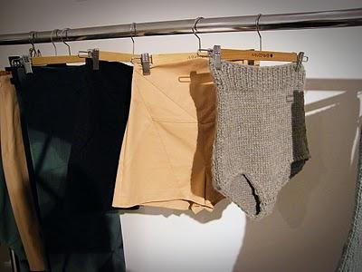 Berlin Fashion Week 2011: Mikenke . Eco-Wollschlüpfer für Jane Fonda?