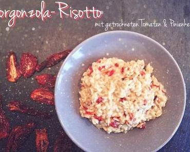 Gorgonzola-Risotto mit getrockneten Tomaten und Pinienkernen