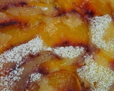 Sommerlicher Pfirsichkuchen