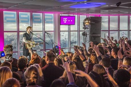 Ed Sheeran beim höchsten Telekom Street Gig aller Zeiten