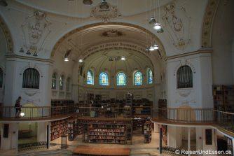 Kuppelsaal in der Landesbibliothek Vorarlberg