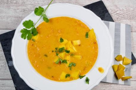 Mango-Möhren-Suppe mit Koriander und Chili aus dem Kochbuch Soulfood