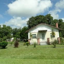 Kleines Haus entlang der Straße South Carolina