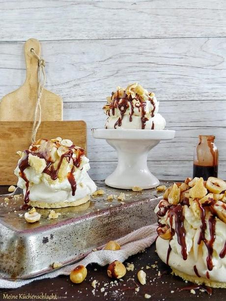 dekadente mini Baiser & Keks Törtchen mit Schoko-Nuss & Banane