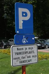 Nettes Parkschild, Gent im Juni 2014