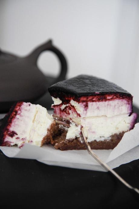 Best Cheesecake + Heidelbeeren Topping