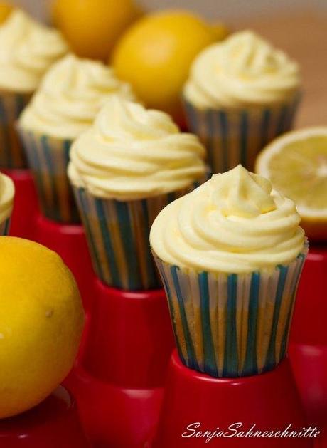 Lemon-Cupcakes-8