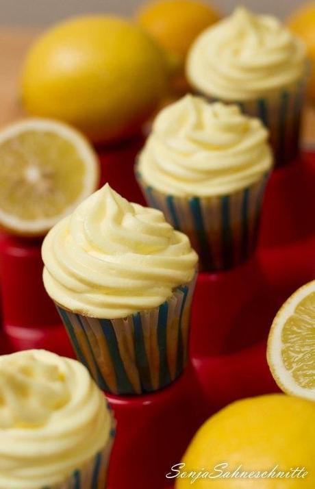 Lemon-Cupcakes-6