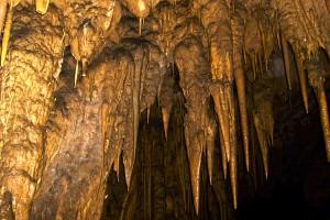 Die Cueva del Guácharo ist voll von Stalaktiten und Stalagmiten, © Tigerfenix, Wikimedia Commons