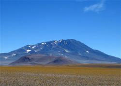 Cerro Bonete Chico - Der vierthöchste Berg Lateinamerikas (©Thomas Acher, creative common license 2.0, via Wikimedia commons)