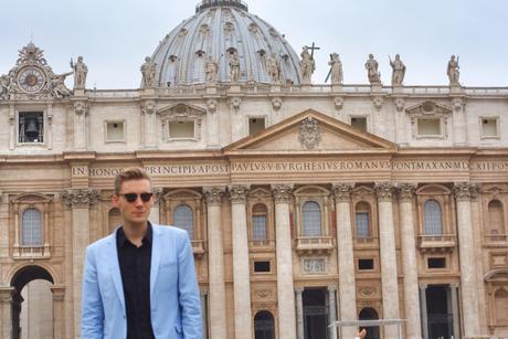 blue suit at the Vatican City 4