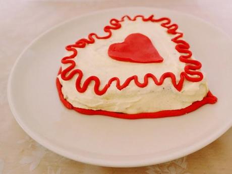 [Valentine's Blogger Special] Red Velvet Cake (vegan)
