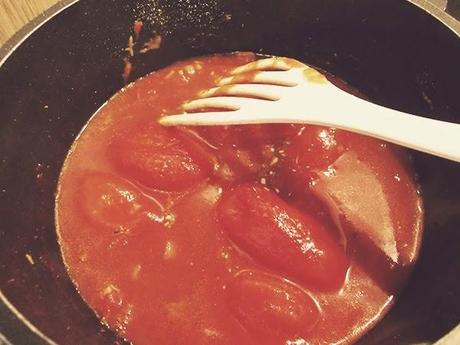 Pasta mit Tofu-Arrabbiata – die feurige Tomatensauce im Veggie-Look