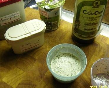 Kräuter-Sahne-Dressing