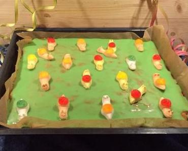 Was aus einer geschenkten Orangenlimo wurde – oder – Mittwochs mag ich: Grünen Kuchen