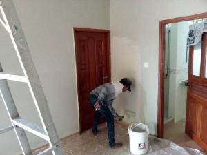 Handwerker in Kambodscha – die Maler im Haus