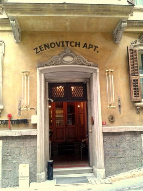 Zenovitch Apt (1)