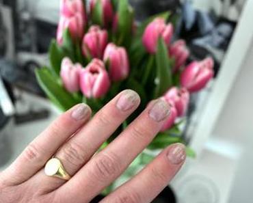 BEAUTY: Kleine, spontane Nagelkunst