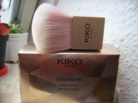 KIKO Luxurious Face Brush