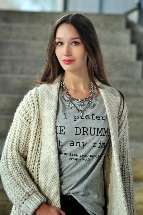 Outfit: I prefer the drummer