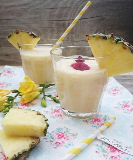 Karibik-Feeling! Ananas-Mango-Smoothie mit Kokosmilch