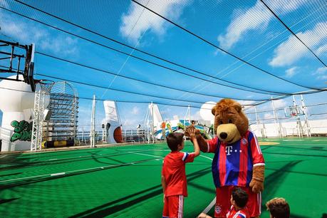 SEA SIDE STORY: Neu: Fußball-Kreuzfahrten mit dem KidsClub des FC Bayern